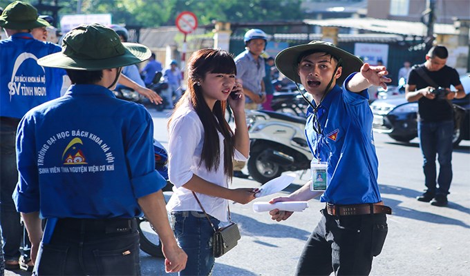 Sĩ tử thành phố cũng cần được tiếp sức