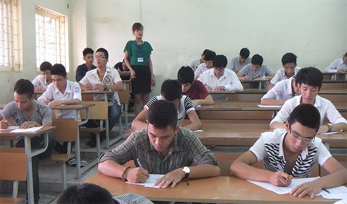 Đề thi theo hướng mở : mừng và lo !