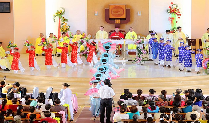 Lễ Giỗ Hai Thánh Tử Ðạo Phêrô Ðoàn Công Quí và Emmanuel Lê Văn Phụng