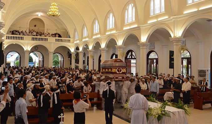 Cha Phêrô đã về với Chúa