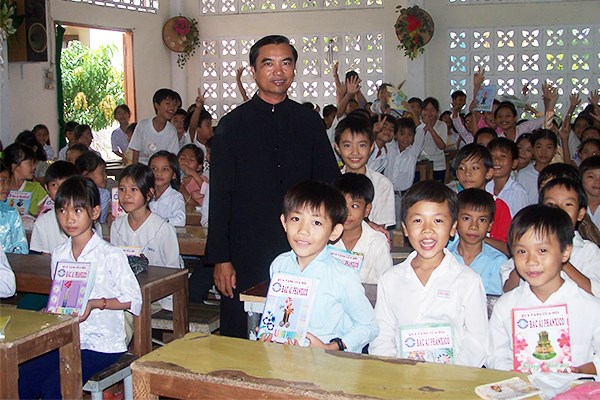 San sẻ với xứ nghèo vùng quê Chợ Gạo