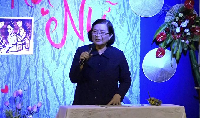 Cảm nhận về những màn trình diễn phản cảm tại Fame Club ở quận Hoàn Kiếm