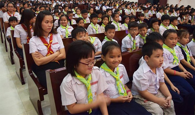 Dạy giới tính cho thiếu nhi xứ đạo