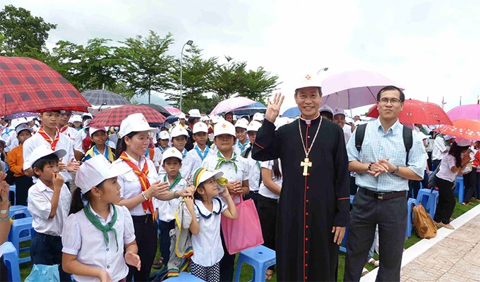 "Hạt nắng vô tư” đi qua cuộc đời…
