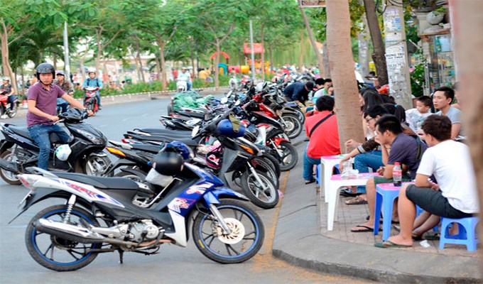 Cuộc chơi... !