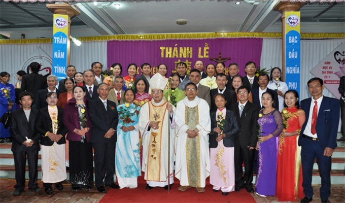 Thánh lễ kỷ niệm trên 25 năm hôn phối