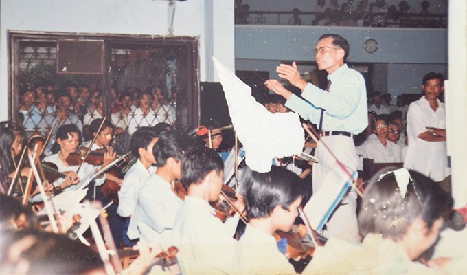 Ông cố lưu giữ vãn ngắm cho mai sau