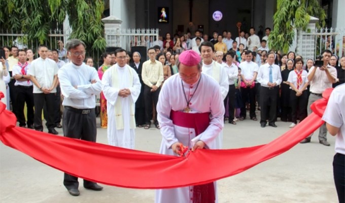 Khánh thành và làm phép nhà Mục vụ Thánh Gioan Phaolô II tại giái xứ Trung Bắc