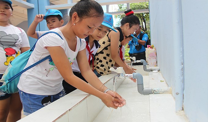 Sạch sẽ quá mức liệu có tốt cho trẻ ?