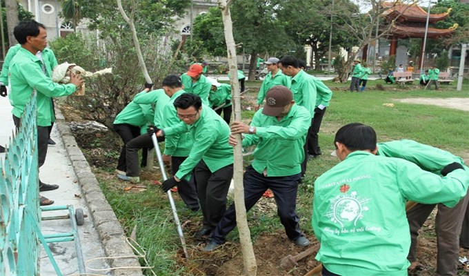 Vắng bóng người trẻ  nơi các xứ đạo