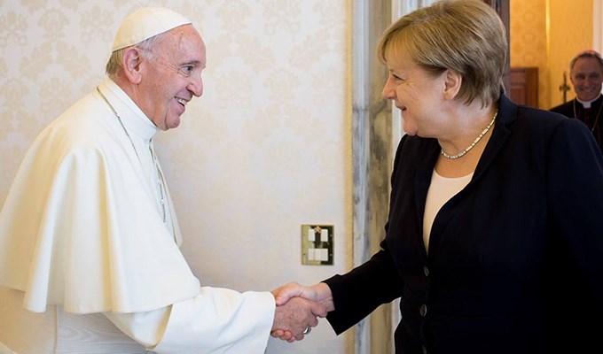 Đức Giáo hoàng Phanxicô tiếp Thủ tướng Đức Angela Merkel