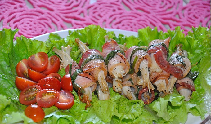 Bacon cuộn nấm