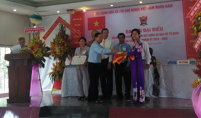 “Đồng hành - Hiệp thông -  Phục vụ trong hân hoan”