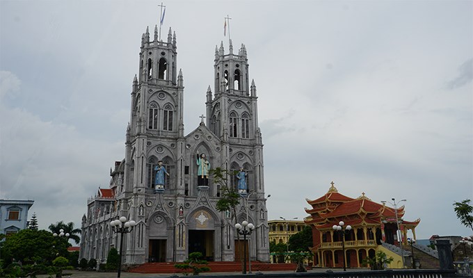 Ðền thánh Ðông Phú miền ký ức