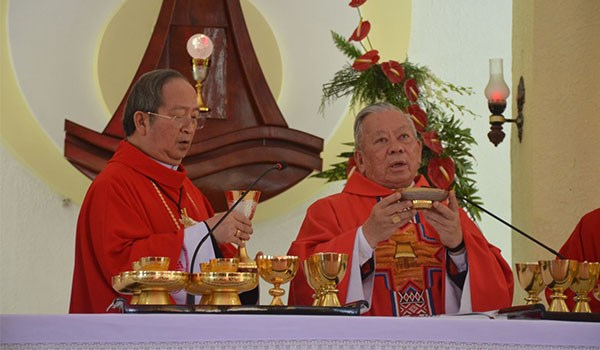 Có gì lạ không?