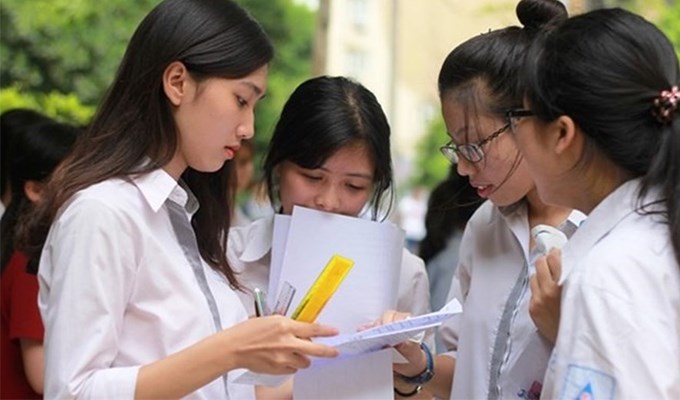 Vẫn phải đợi chờ