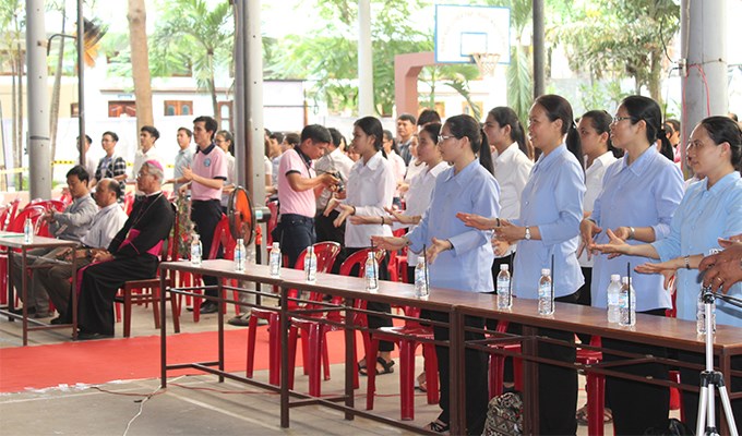 Trao học bổng Toma Thiện