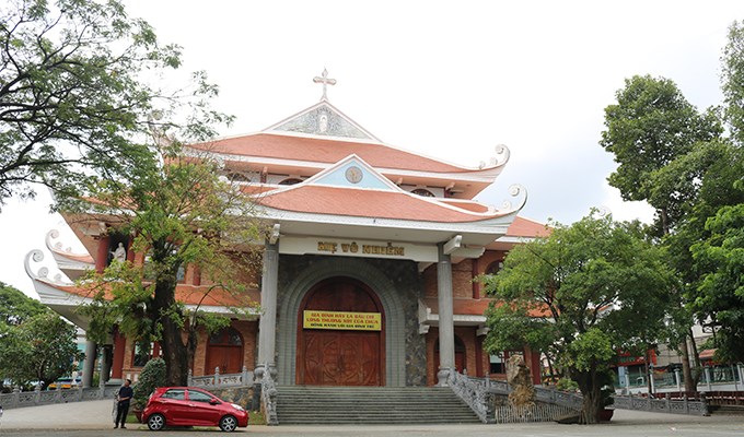 Tình người ở xứ Hòa Bình