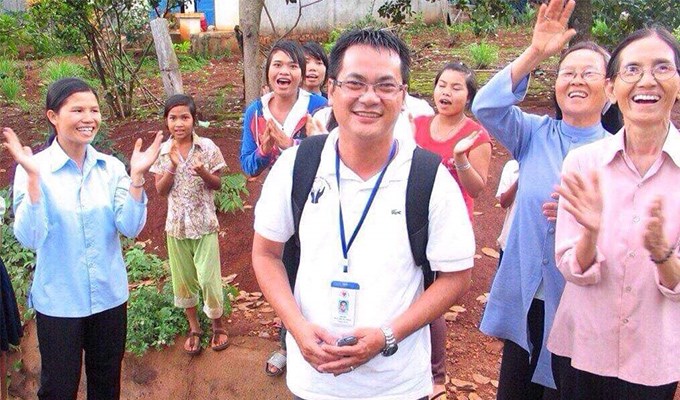 Tình yêu thương không để dành đến ngày mai