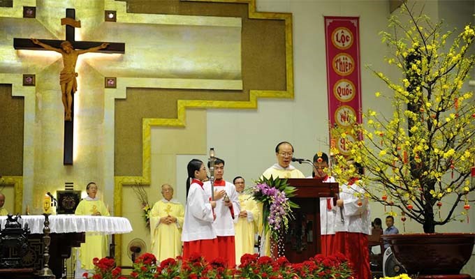 Ðón giao thừa tại gia