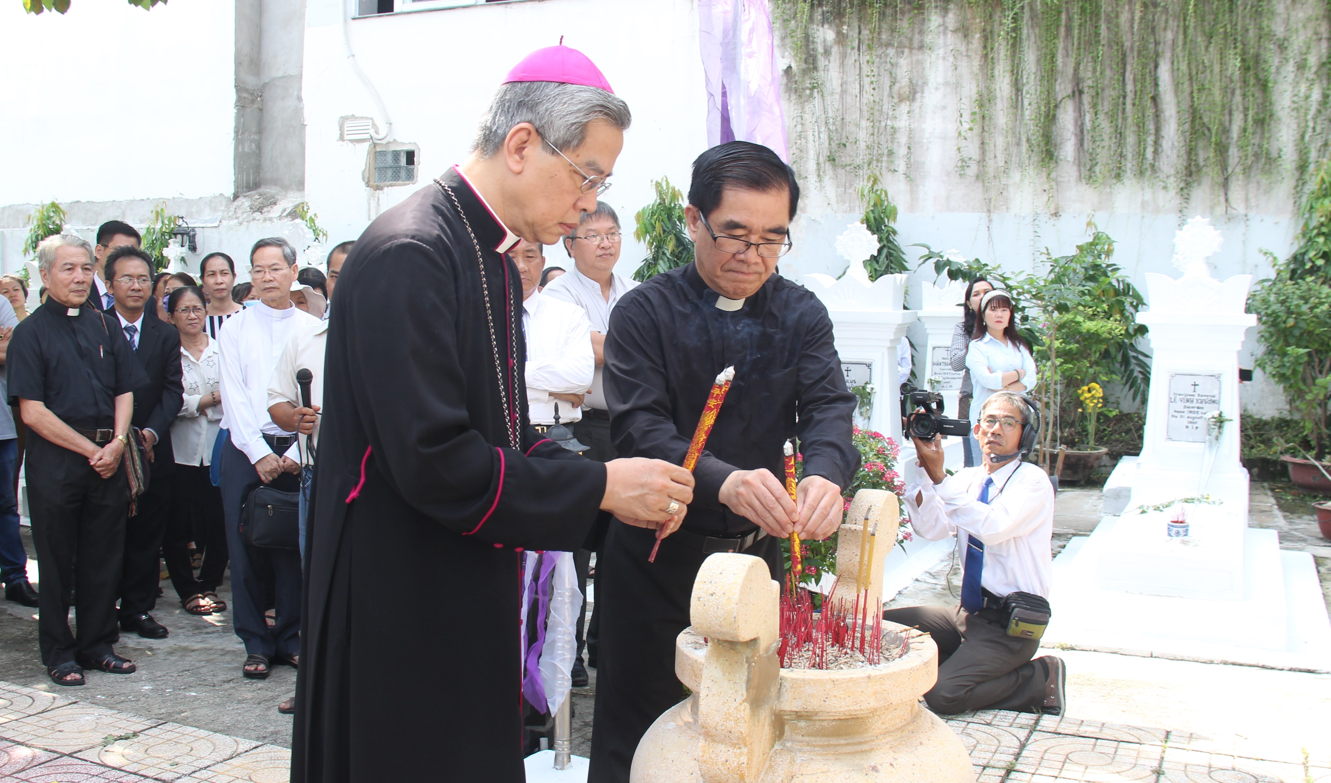 Tri ân các bậc tiền nhân