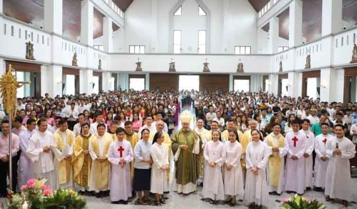 “Gia đình, con đường của Giáo hội”