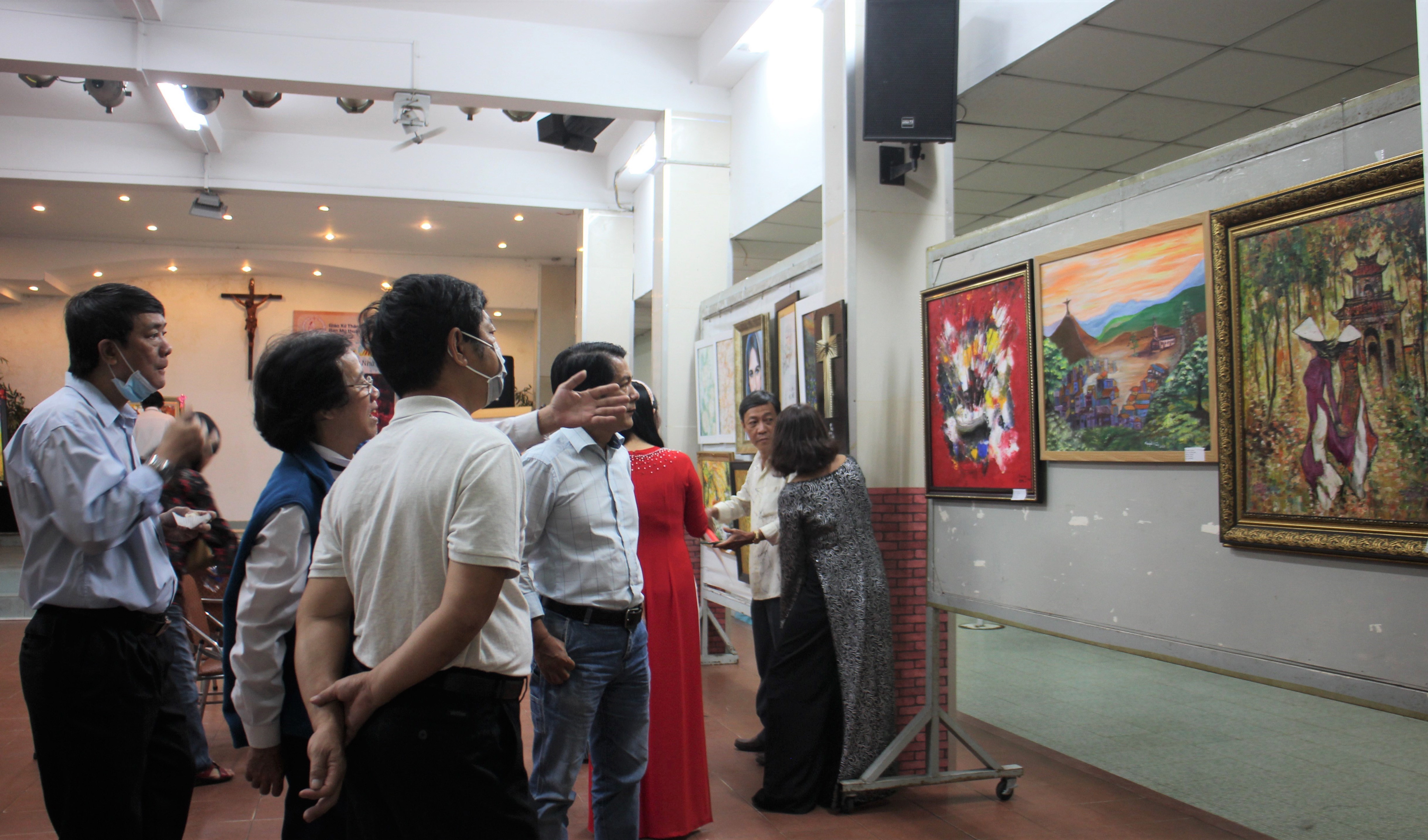 Triển lãm tranh chào đón Giáng sinh