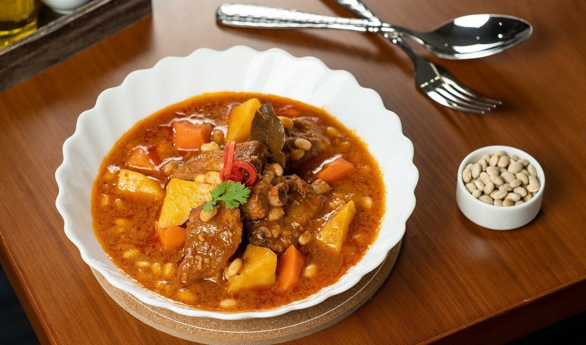 Sườn nấu đậu đậm vị