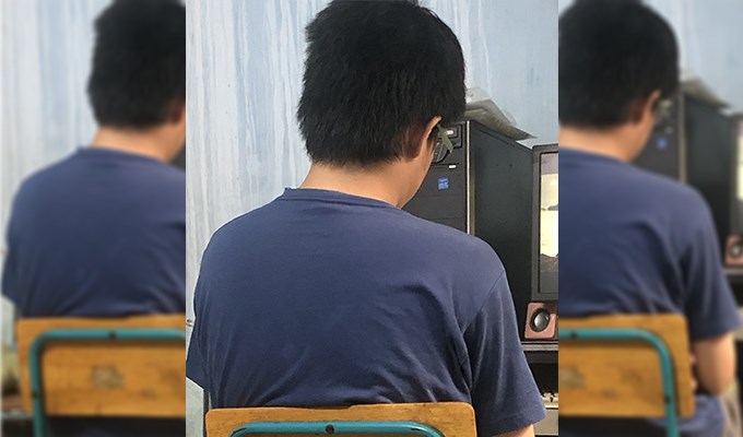 Thời làm  và học trực tuyến