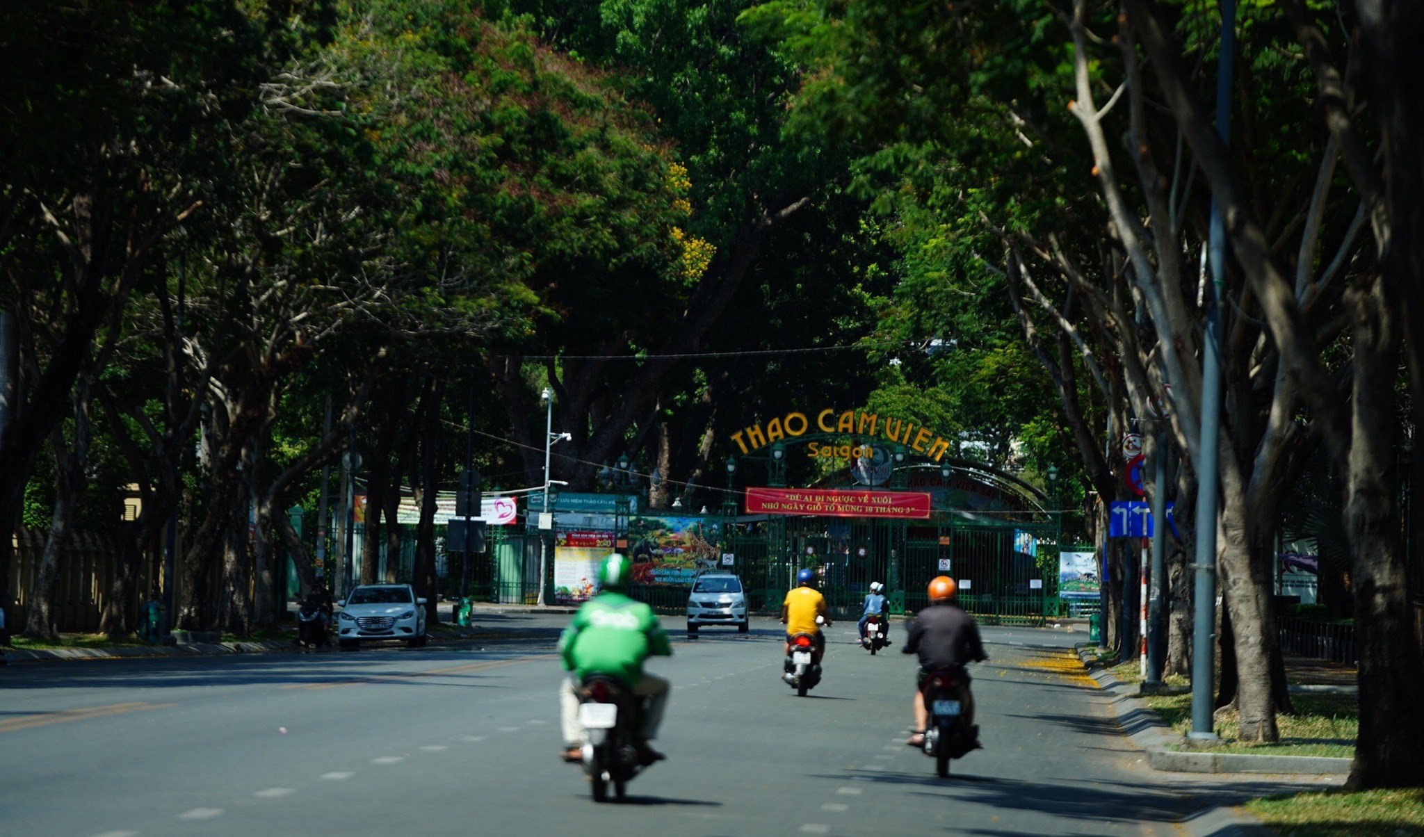 Nghĩ về ngày mai sau những ngày giãn cách
