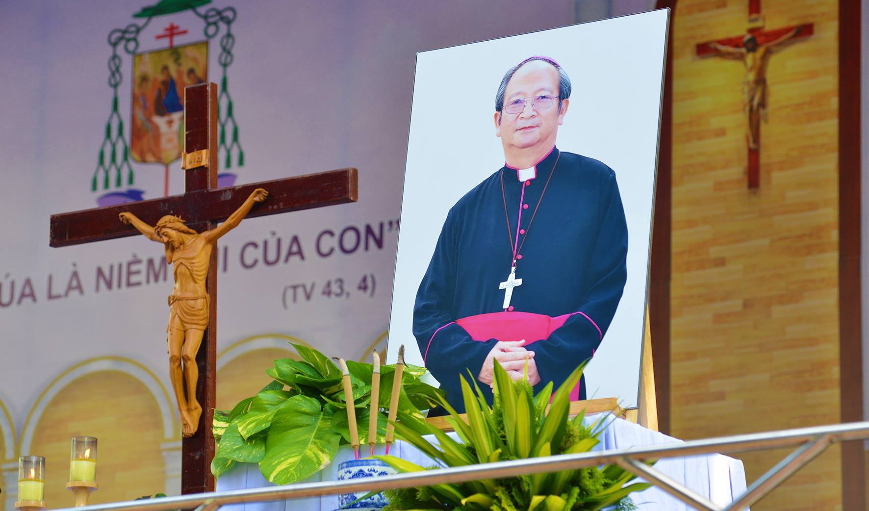 Giỗ mãn tang Đức cố Tổng Phaolô
