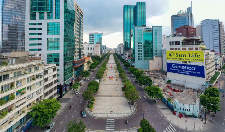 Cùng bạn đọc...