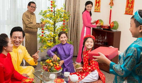 Chuyện tặng quà Tết