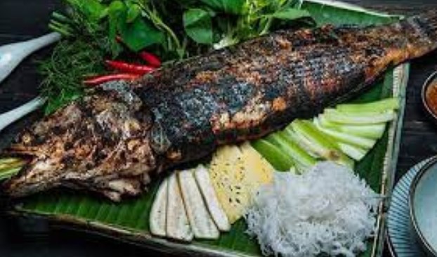 Ngày tạ ơn tiền nhân đi mở đất, định cõi