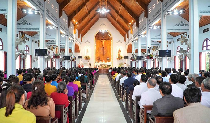 Thánh lễ kỷ niệm cung hiến thánh đường giáo xứ Thọ Ninh