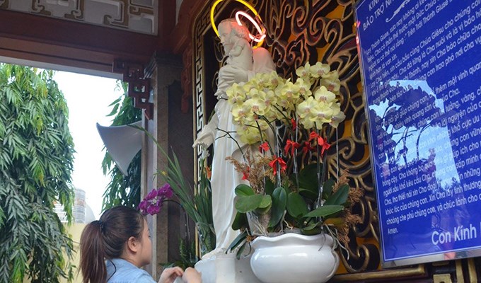 Ðến với Thánh Giuse
