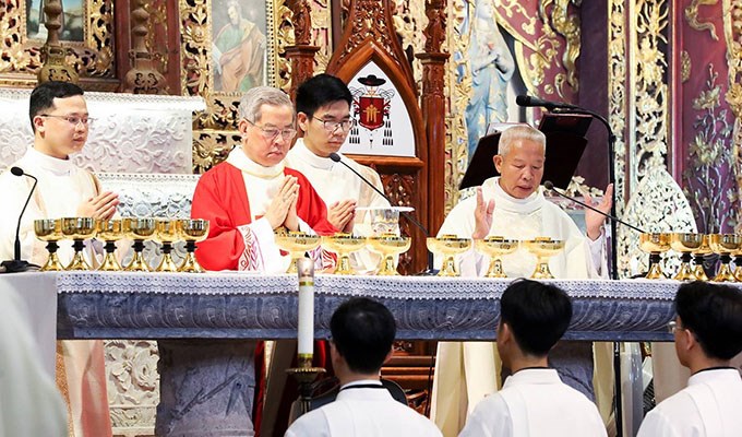 Đức TGM Giuse Nguyễn Năng khép lại hành trình mục tử tại giáo phận Phát Diệm