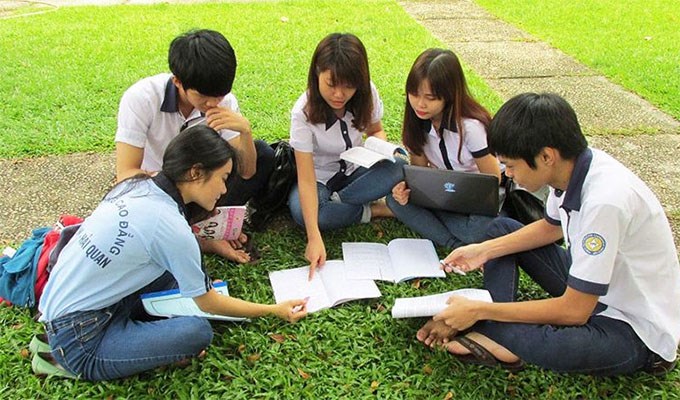 Hè về, nhớ chuyện học nhóm một thời…