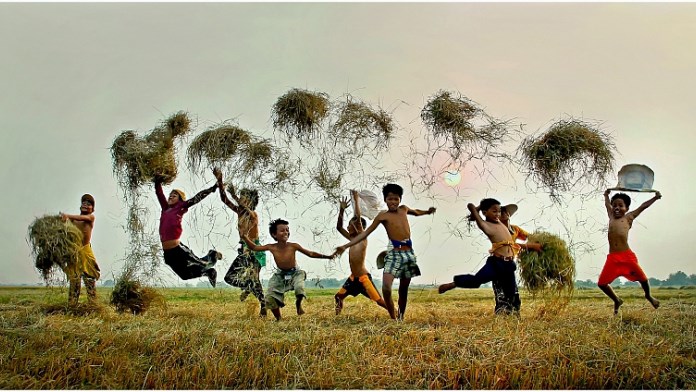 Mở rộng tình thân bằng “kết ní” ở miền tây