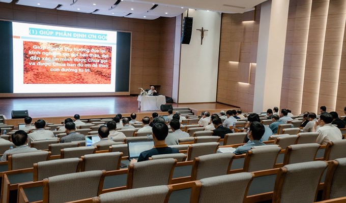 Hội nghị các Đại chủng viện về đồng hành trong đào tạo linh mục