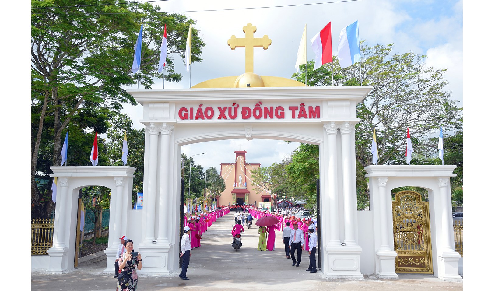 Mừng 50 năm thành lập giáo xứ Đồng Tâm