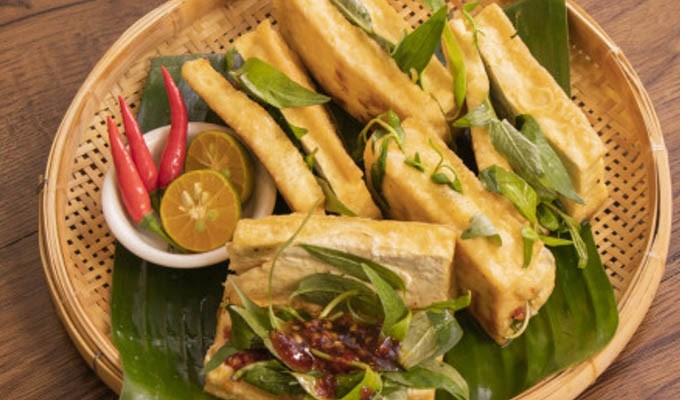 Đậu hũ hấp rau răm