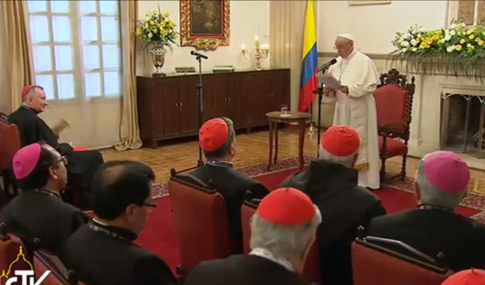 Duc Phanxico gap cac Giam muc o Colombia