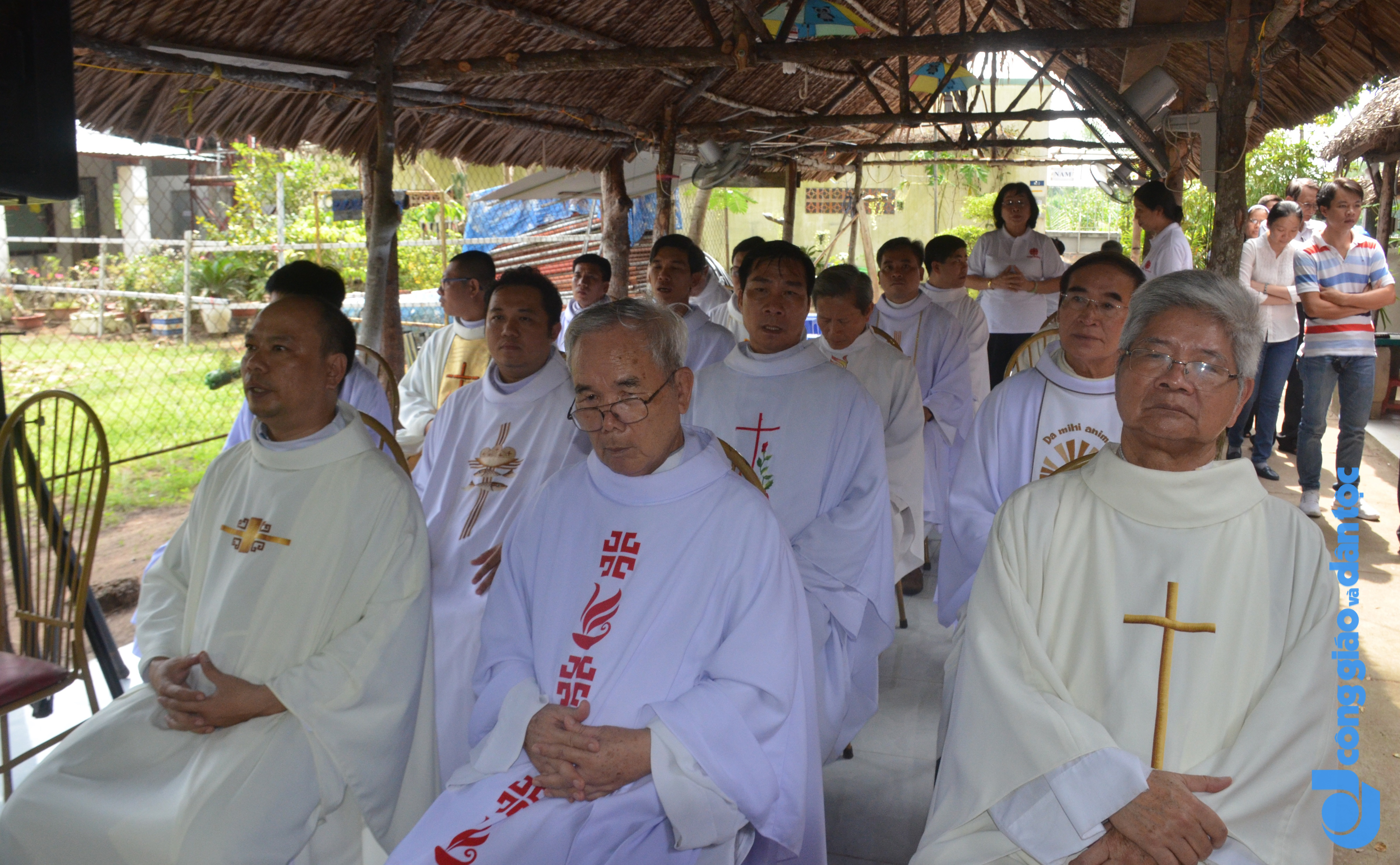 Don Bosco dung nha cho tre ngheo