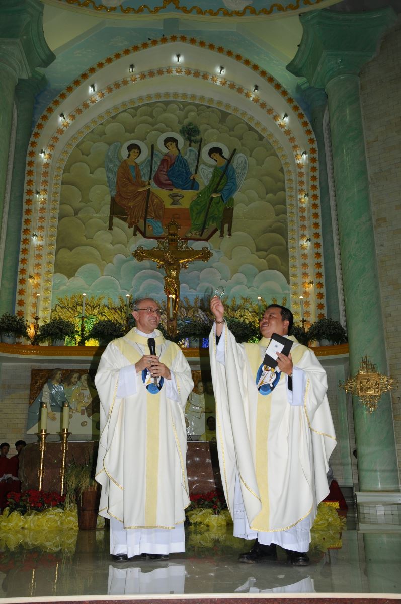 Duc Girelli tham GX Phu Luong