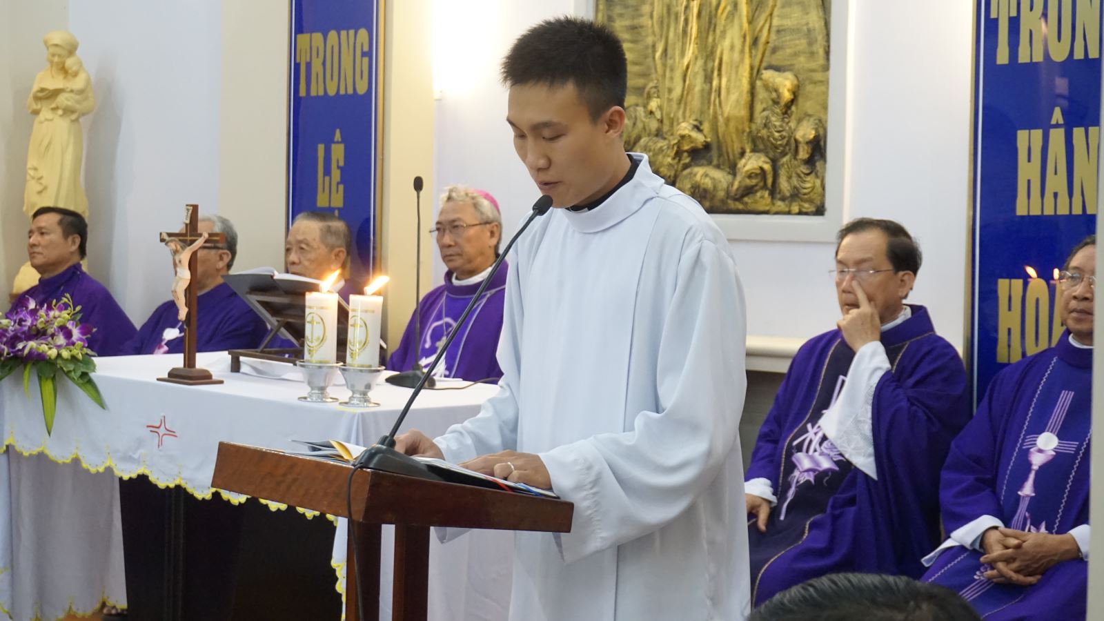 Tẩn liệm Đức Giám mục Giuse Vũ Duy Thống