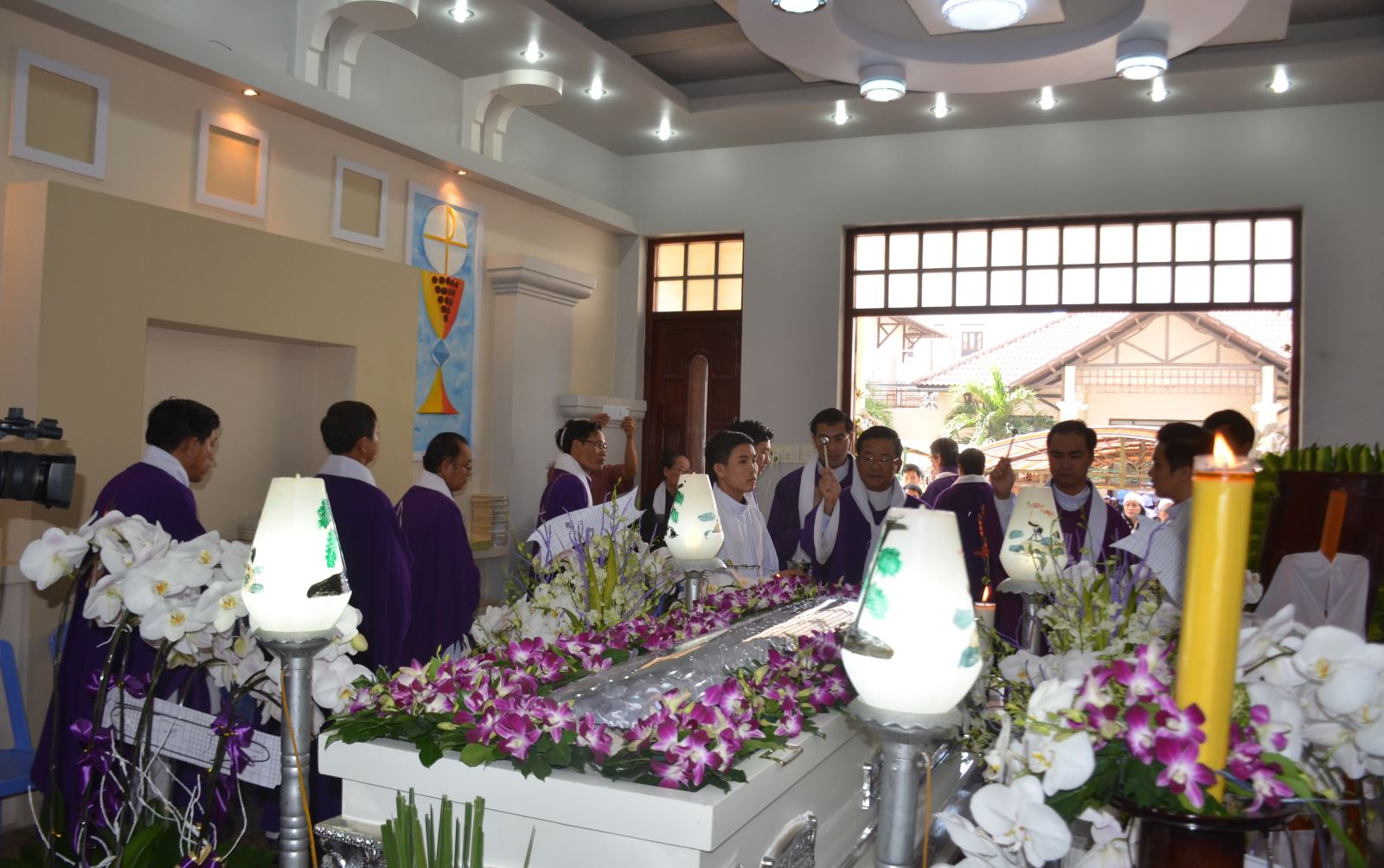 Thanh le cau nguyen cho Giám mục Thong sang 2-3-2017