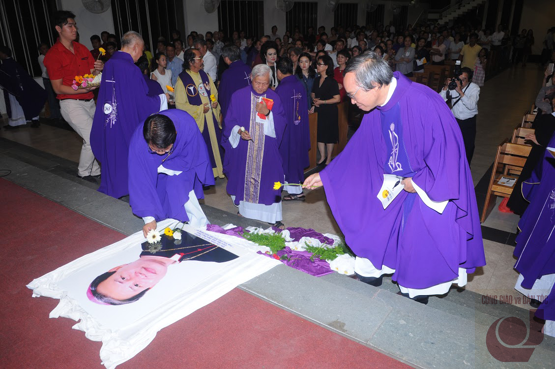 020-Tuong niem Giam muc Thong