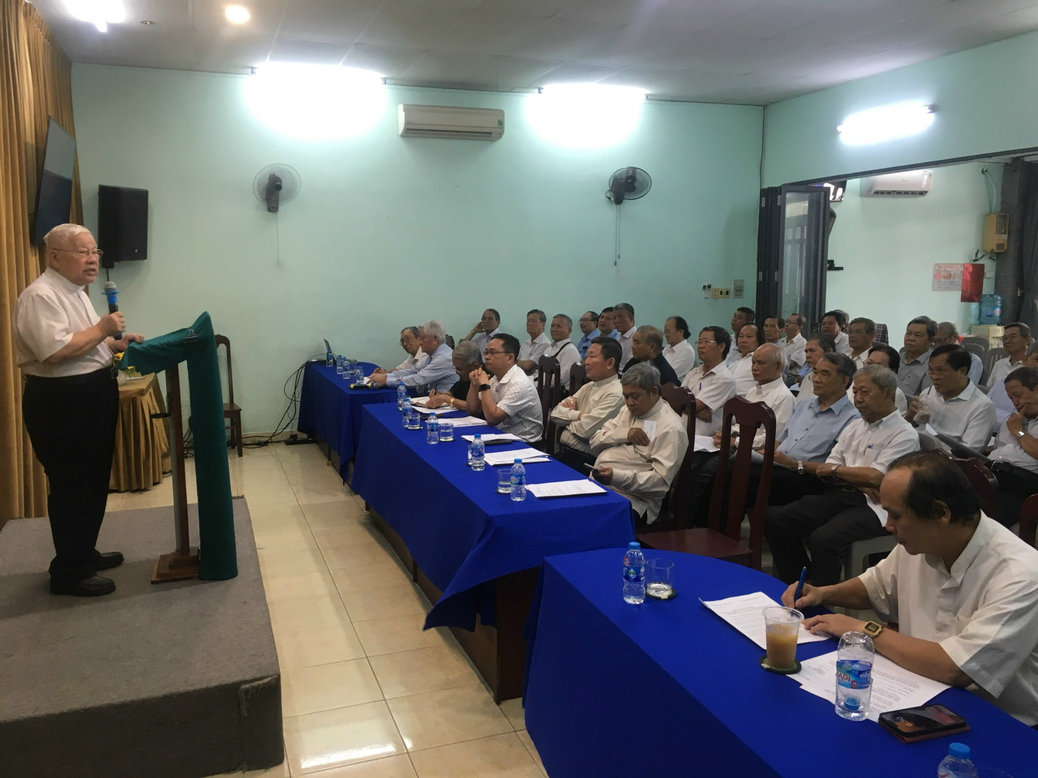 UBĐKCGVN TPHCM sơ kết hoạt động