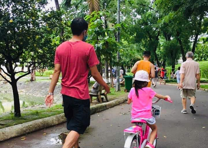 Dạo công viên cuối tuần: Người khỏe khoắn - trí an lành